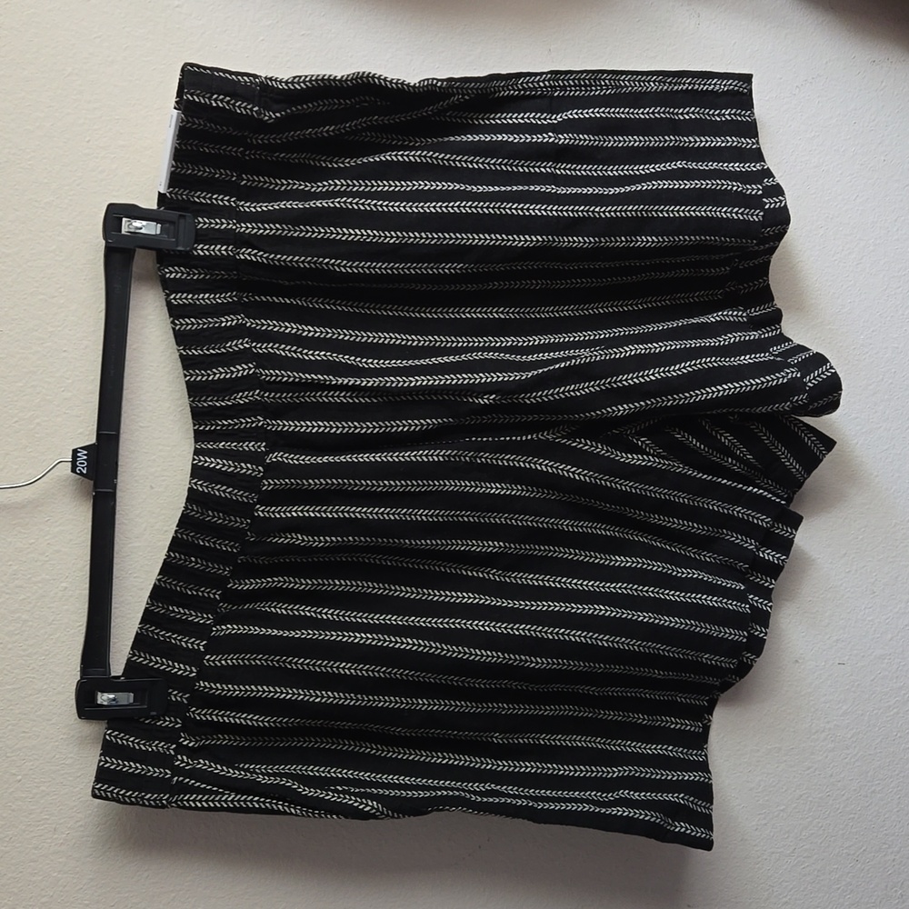 Plus size Linen Pull On Shorts